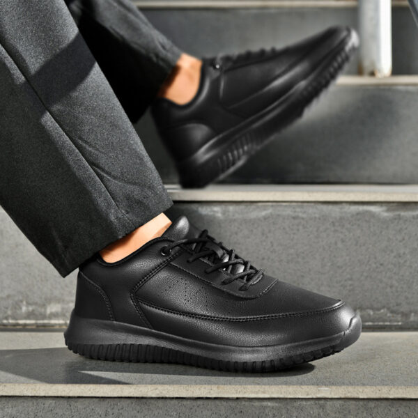 Chef's Shoes For Work In The Kitchen Are Non Slip Waterproof And Oil Resistant